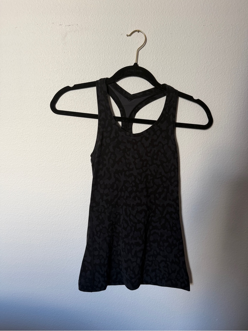 Lululemon racer back size 2
